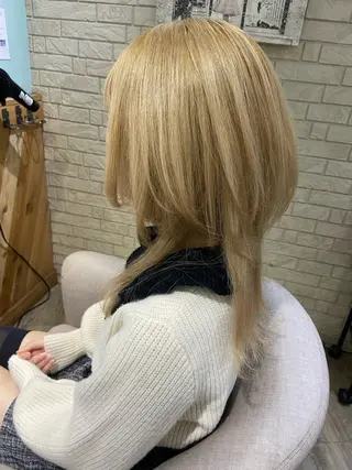 セミロング カラー CORE(コア)新宿所属・CORE masaのヘアスタイル