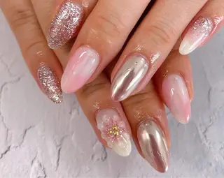 ネイル celica所属・松田 由真のネイルデザイン