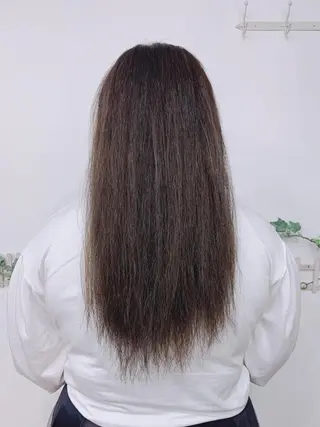 ロング カラー 安藤 まどかのヘアスタイル