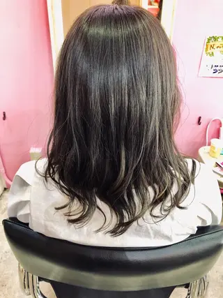 セミロング カラー 浦山 和之のヘアスタイル