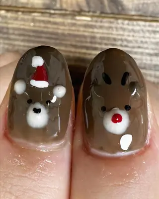 ネイル 新山 聖のネイルデザイン