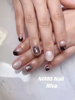 ネイル RI SA☀️ リサのネイルデザイン