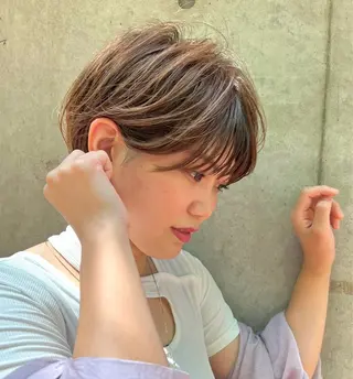 ショート 重里 瑠花のヘアスタイル