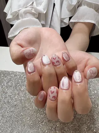 ネイル Guarendo錦糸町店所属・ガレンドウ 白澤 愛子のネイルデザイン