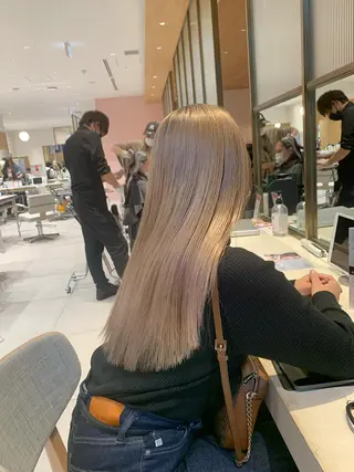 ロング カラー レイヤー専門家 ダブルカラー修のヘアスタイル