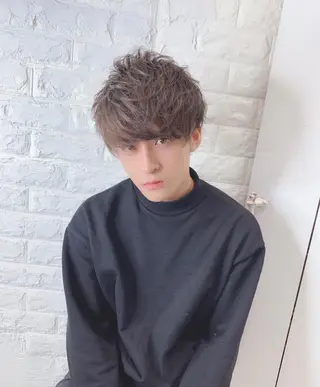 ショート カラー uros.所属・中目黒✂︎店長✂︎ TOMOHIROのヘアスタイル