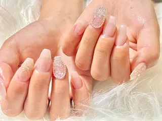 ネイル hohomi .のネイルデザイン