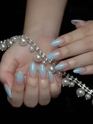 ネイル ENsalon AKIRAのネイルデザイン