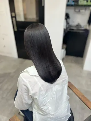 FERICIA  表参道所属・縮毛矯正特化⌇﻿髪質 改善⌇﻿じゅあんのヘアスタイル