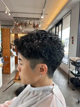 メンズ tote. 成瀬晃のヘアスタイル