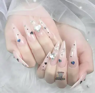 ネイル Gote Kawa nail salonのネイルデザイン