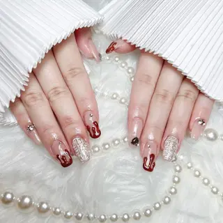 ネイル RAFFINE 月🦋🩵のネイルデザイン