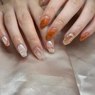 ネイル essence所属・pétit maakoのネイルデザイン