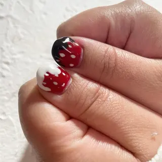 ネイル nail.gorin所属・吉村 優子のネイルデザイン