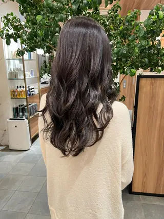 ロング カラー カワハラ ヒナコのヘアスタイル