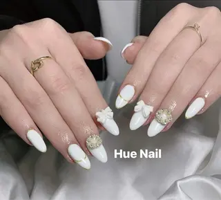 ミディアム HOANG NAILのネイルデザイン