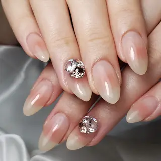 ネイル ビジュード ネイルのネイルデザイン