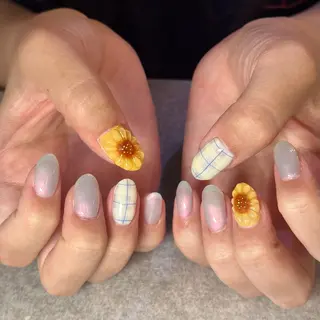 ネイル elu船橋 SAKURAのネイルデザイン