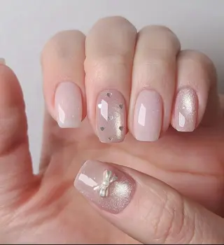 ネイル Hanni ANA.CHUOのネイルデザイン