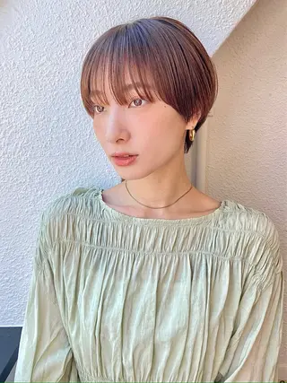 ショート カラー うる艶カラー× ハイトーン/miuのヘアスタイル