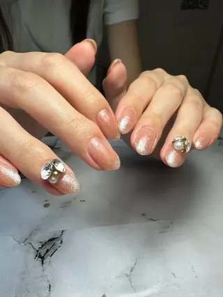 ネイル 新山 聖のネイルデザイン