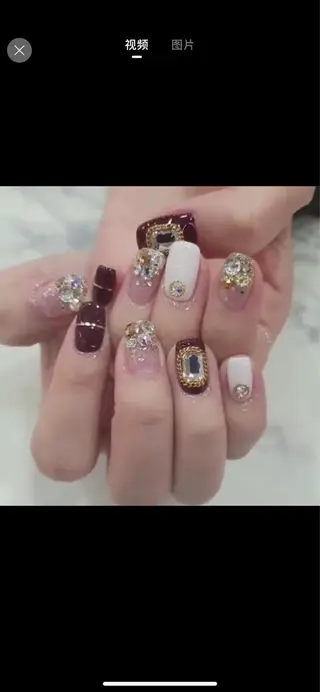 ミディアム ネイル Style Nailのネイルデザイン