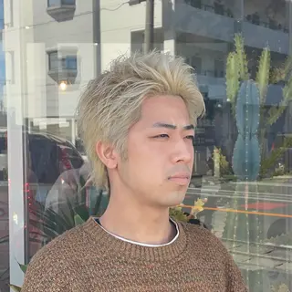 メンズ 夏向/ハイトーン /パーマのヘアスタイル