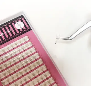 マツエク・マツパ KITTY 立川のネイルデザイン