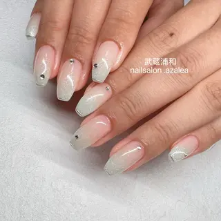 ネイル R inのネイルデザイン