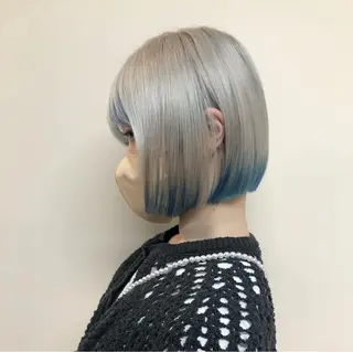 ショート カラー レイヤー/ボブ/透明 感カラー/佐藤奈由のヘアスタイル