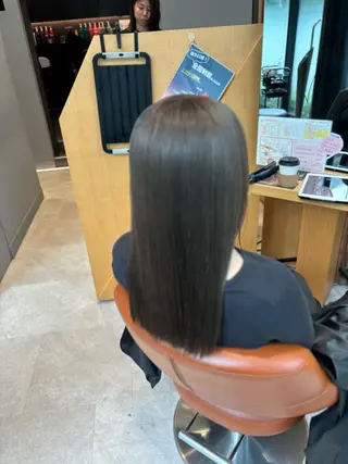 セミロング カラー ヘアアレンジ 加藤 愛実のヘアスタイル