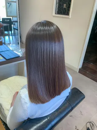 セミロング カラー パーマ Uni.所属・地毛風ストレート/ 髪質改善/榎本流行のヘアスタイル