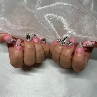 ネイル -nail salon-Reward所属・nail salon Rewardのネイルデザイン