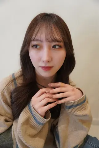 セミロング 透明感カラー/レイヤ ー/縮毛/暗髪/銀座のヘアスタイル