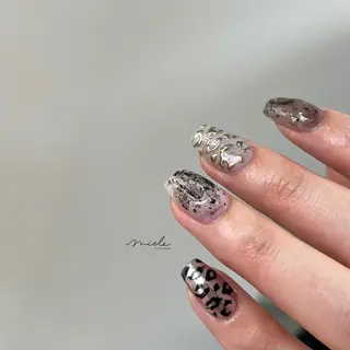 ネイル miele【ミエレ】 シンプル一癖のネイルデザイン