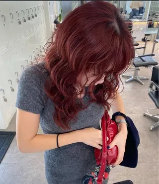 ロング カラー ヘアアレンジ 栄💗メンズパーマ｜ ハイトーン｜haruのヘアスタイル