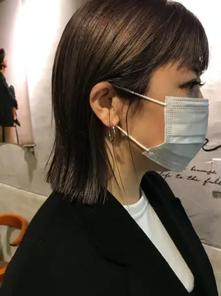 ミディアム さの あやねのヘアスタイル