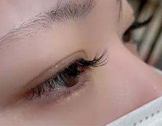 マツエク・マツパ abeille 西條の眉毛・アイブロウイメージ