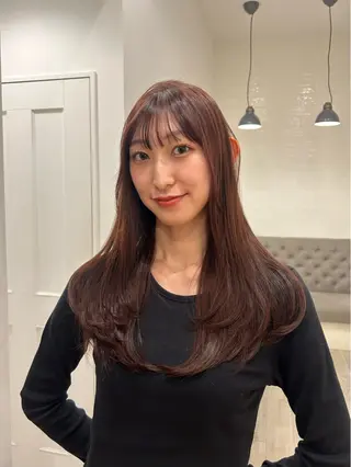 ロング レイヤーカット/長岡 グレージュ/マユ🎀のヘアスタイル