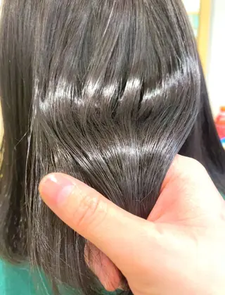 ロング 白髪ぼかし/ショート 特化🌟サトウユキのヘアスタイル