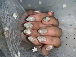 ネイル 🦋ネイルサロン ブラン🌈ゆりのネイルデザイン