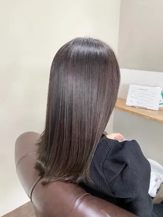 セミロング 服部 美幸のヘアスタイル