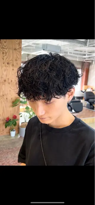 パーマ メンズ isi(イシ)所属・isi／門真／古川橋 EITOのヘアスタイル