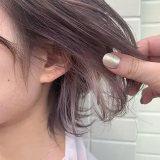 ミディアム ウスイ ハルカのヘアスタイル