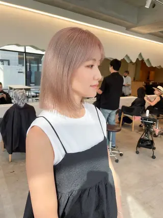 ショート カラー ヘアアレンジ ミニボブ/ブリーチ 🌈MISATOのヘアスタイル