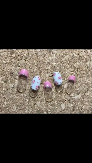 ネイル 'mm所属・'mm  (ミリ) ＭＡＮＡＭＩのネイルデザイン