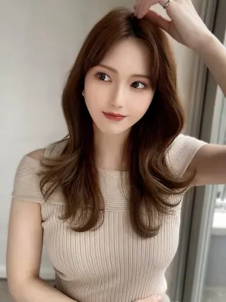 セミロング AINANLY 明治神宮前店所属・似合わせレイヤー モテカラー🤍三科のヘアスタイル