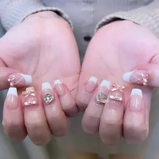 ネイル 🧁fein. nana🩵のネイルデザイン