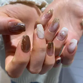 ネイル Trico Antique所属・岩本 杏のネイルデザイン