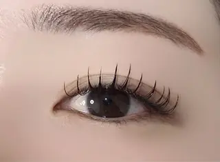 マツエク・マツパ BELLA LUNA所属・玉元 花奈のマツエク・マツパデザイン